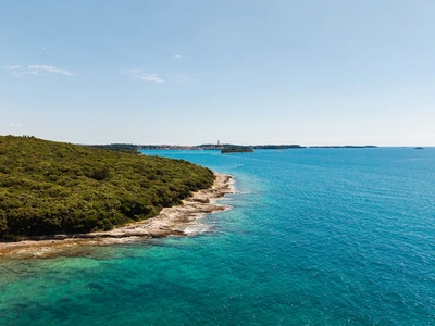 The bay with Rovinj far in the distance