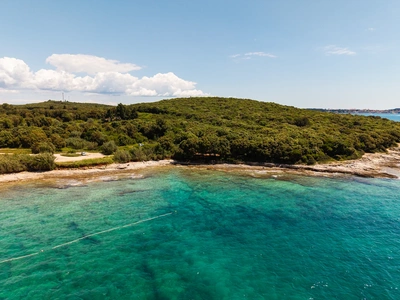 Rocky shore and swim-zone markers