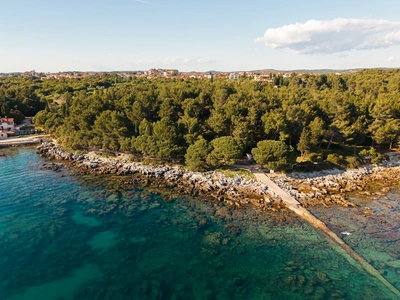 Cuvi path with Rovinj on the horizon