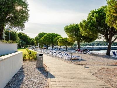 The beachfront promenade