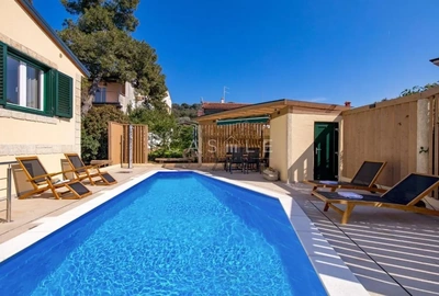 Rovinj | Privates Refugium, nur wenige Minuten vom Meer entfernt.