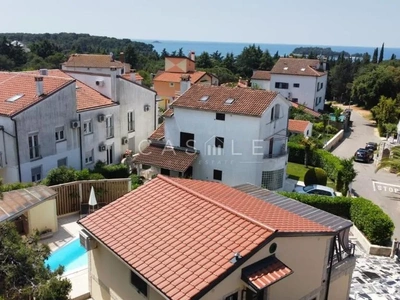 Rovinj | Privates Refugium, nur wenige Minuten vom Meer entfernt.