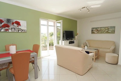 Rovinjsko Selo | Appartement met tuin en 3 parkeerplaatsen