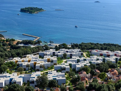 Maistra Select Amarin Resort