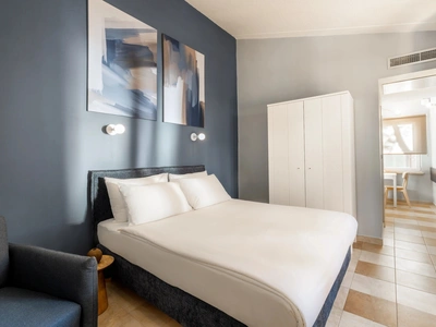 Maistra Select Amarin Resort