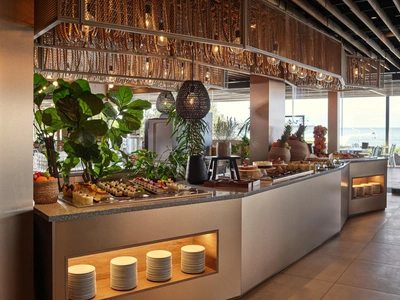 Maistra Select Amarin Resort