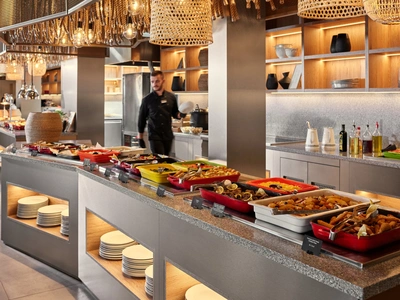 Maistra Select Amarin Resort