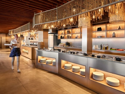 Maistra Select Amarin Resort